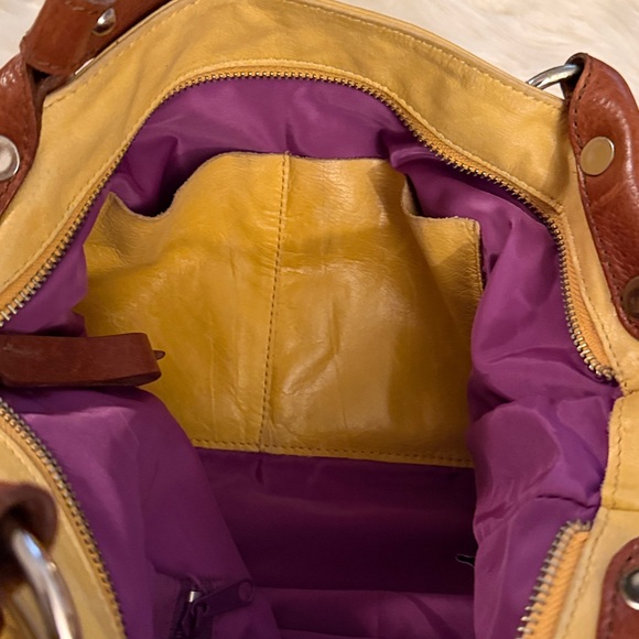 Tano Genuine Leather Studded Mustard Yellow Shoulder Bag? main image 8